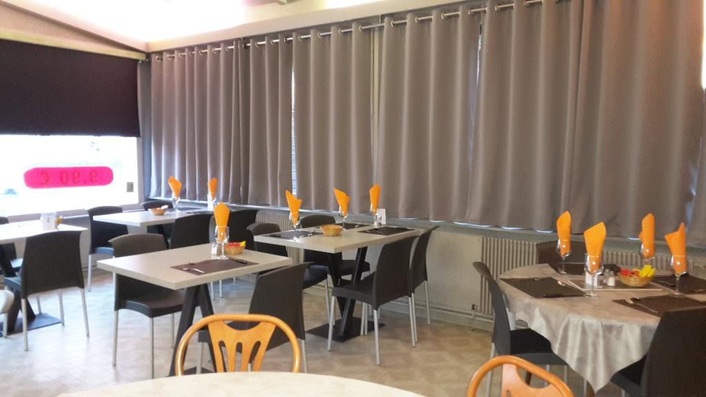 Pension Hotel Restaurant De La Place Voujeaucourt Ngoại thất bức ảnh